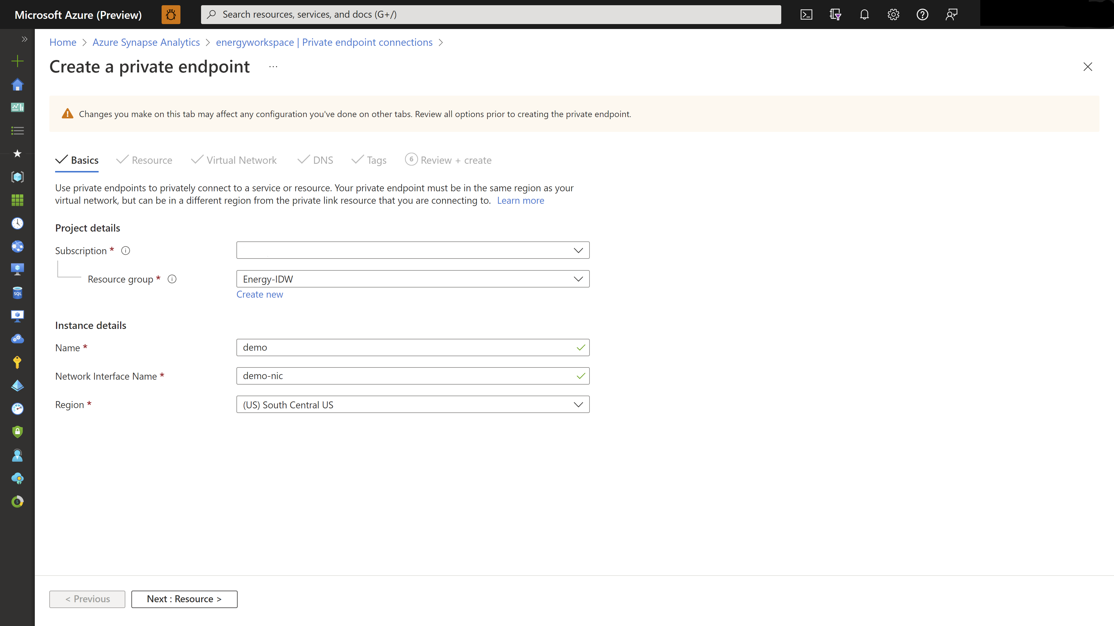 Screenshot of entering basic information for a private endpoint.